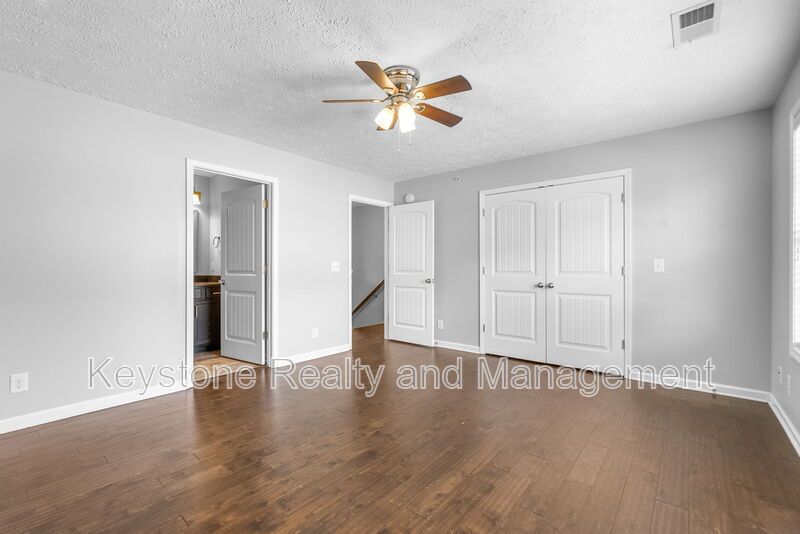 133 Melbourne Drive Unit F property image