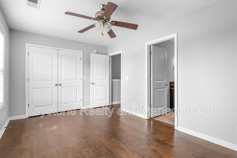 133 Melbourne Drive Unit F property image