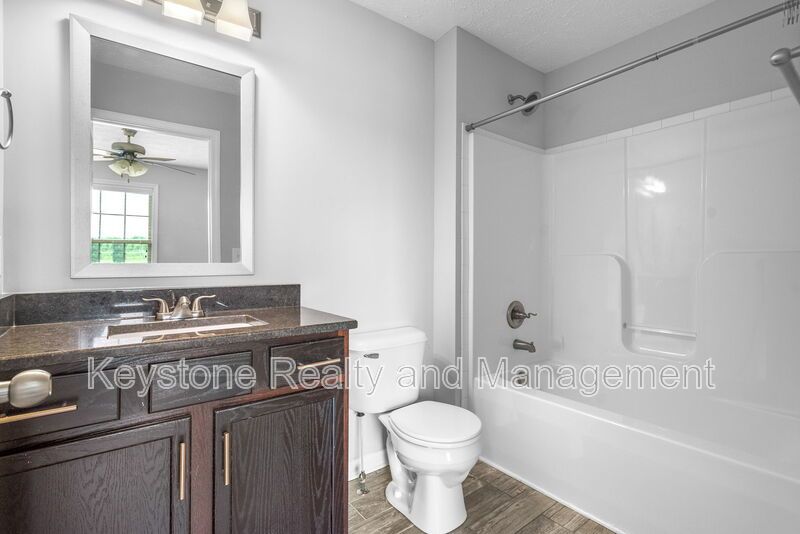 133 Melbourne Drive Unit F property image