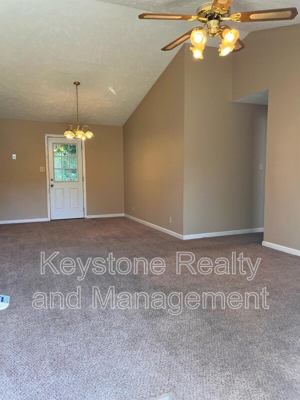 665 Artic Avenue property image