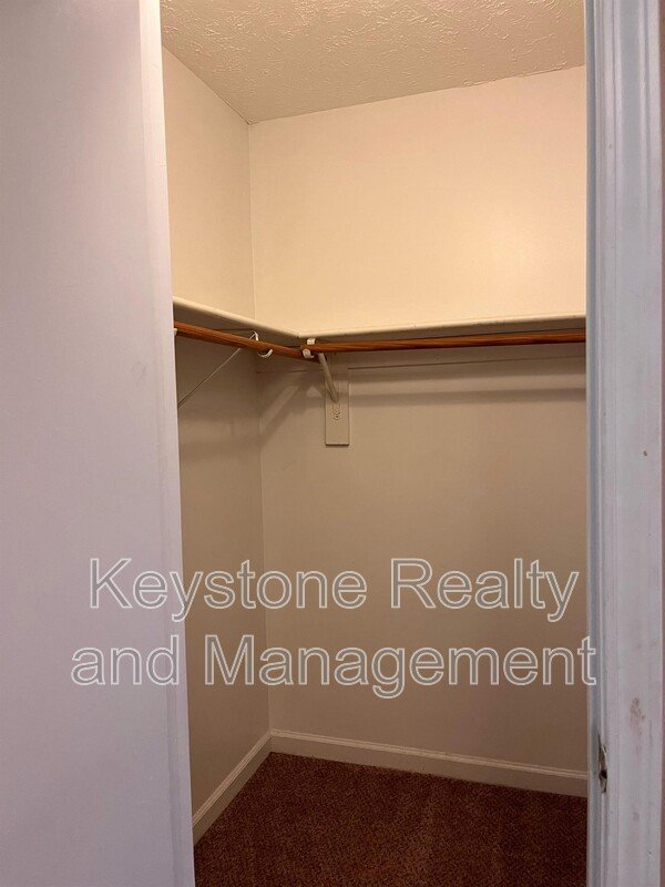 665 Artic Avenue property image