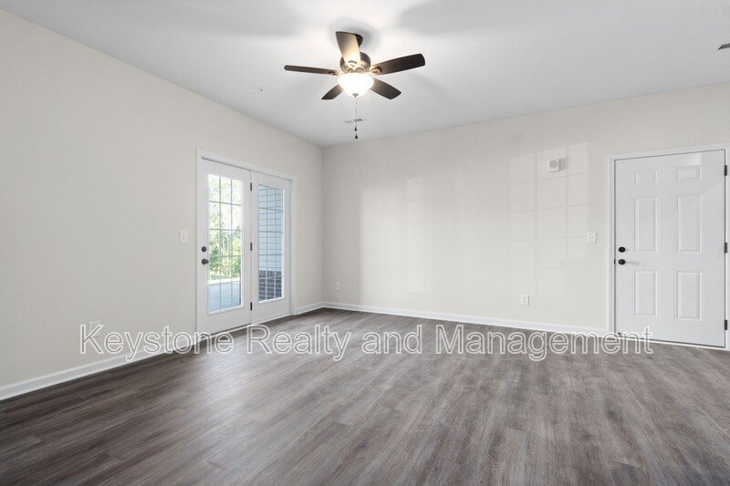 229 E. Johnson Circle Unit B-312 property image