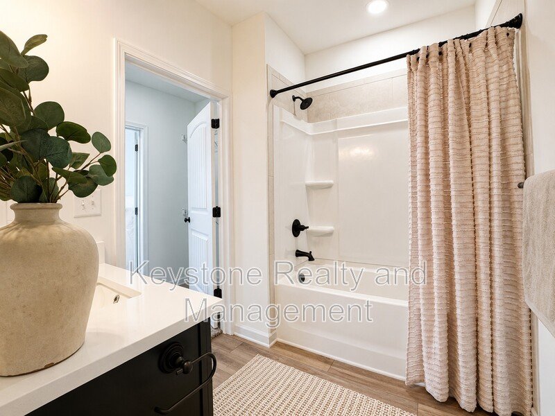 2425 Pea Ridge Road Unit A-205 property image