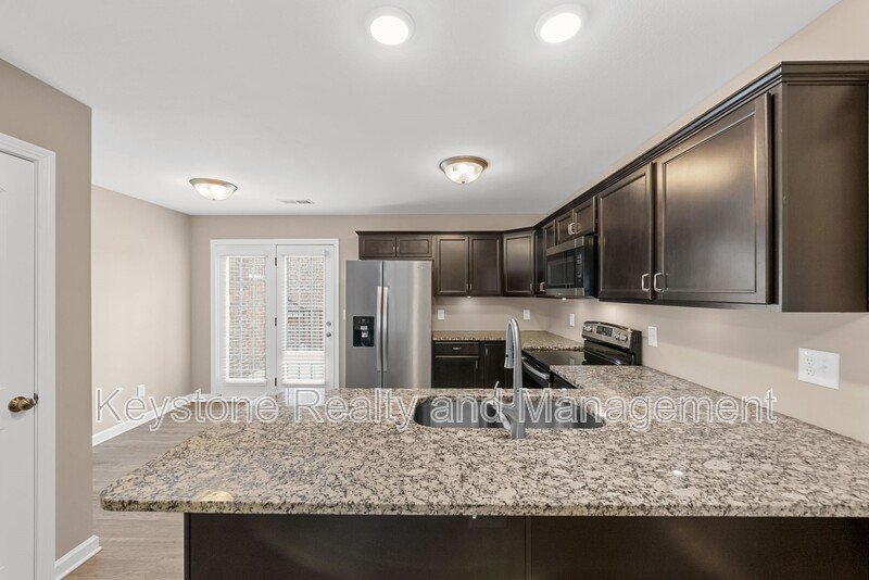 301 Landrum Place Unit D property image