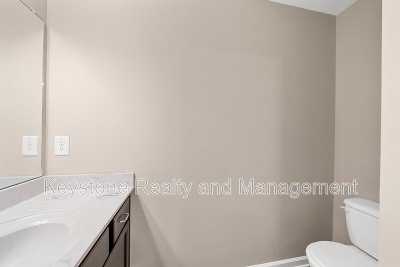 301 Landrum Place Unit D property image
