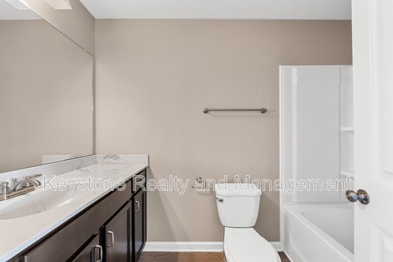301 Landrum Place Unit D property image
