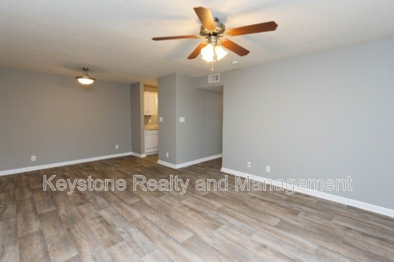 3301 Royster Lane Unit 1004 property image