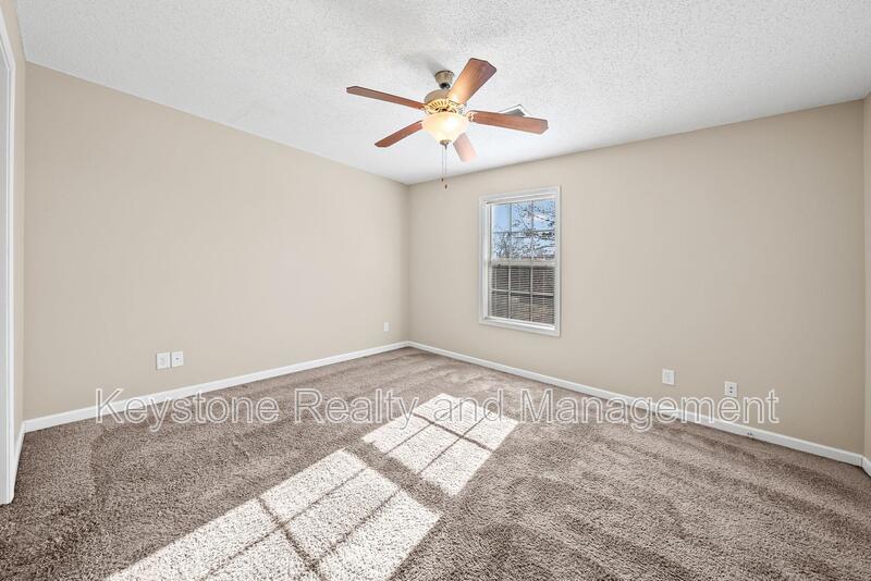 816 Oak Arbor Court property image