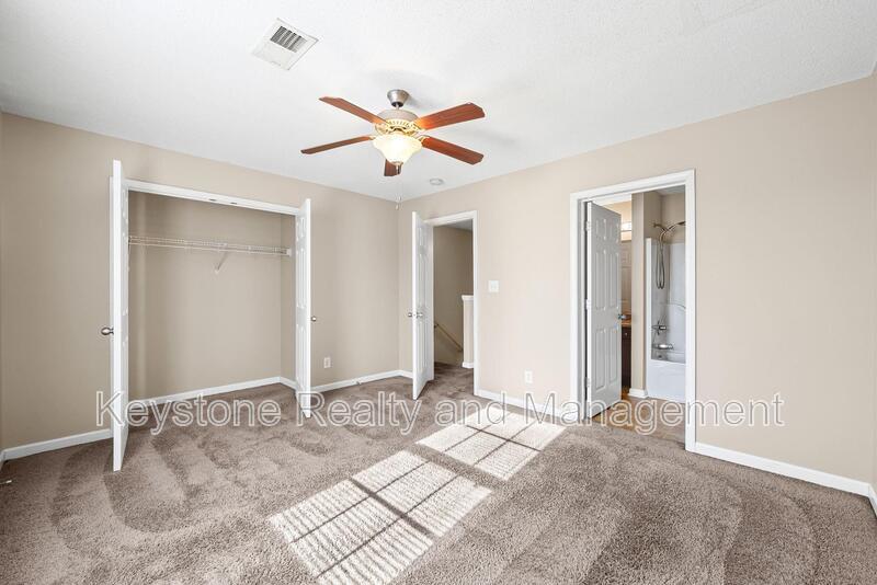 816 Oak Arbor Court property image