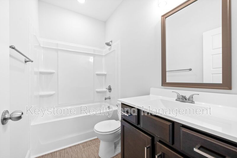 760 Tracy Lane Unit F-102 property image