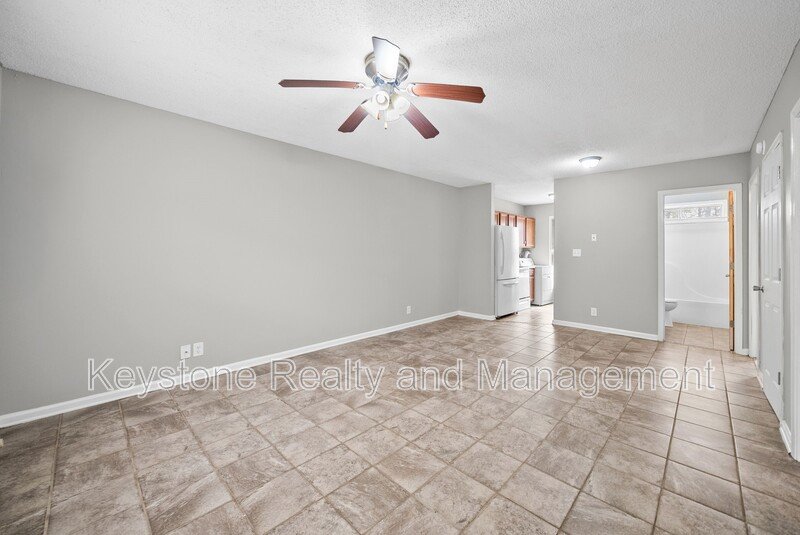 191 Oak Street Unit 2 property image