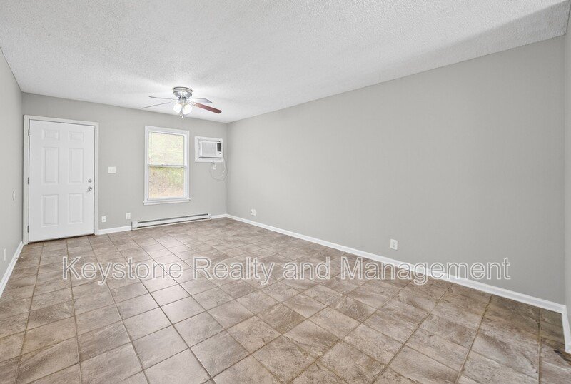 191 Oak Street Unit 2 property image