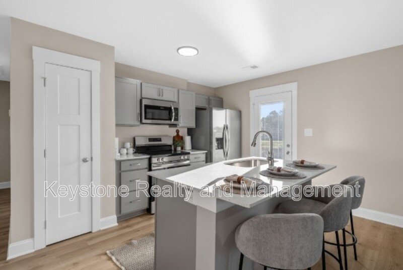 308 Wisteria Lane property image