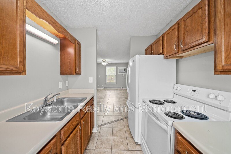 191 Oak Street Unit 2 property image