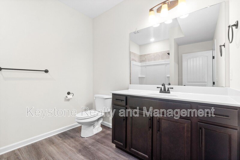229 E. Johnson Circle Unit A-302 property image