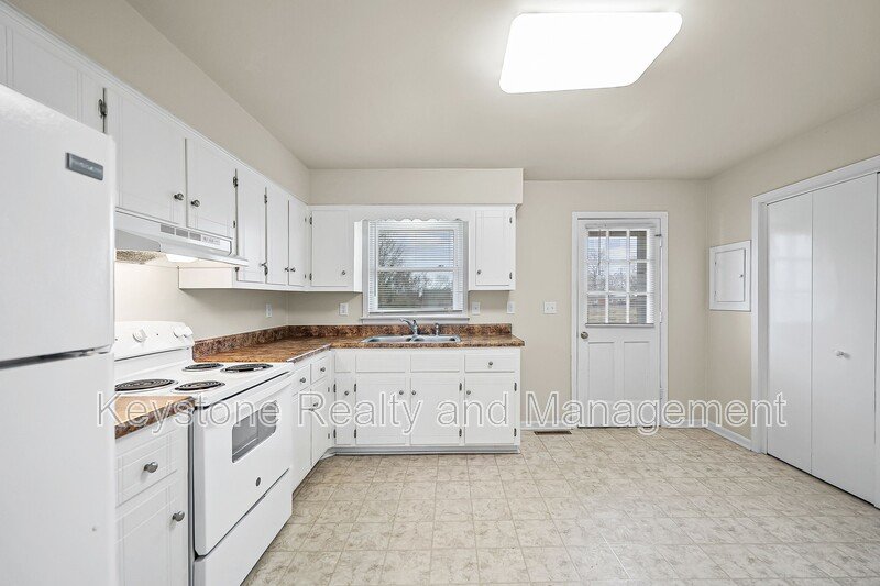 109 Holley Drive Unit B property image