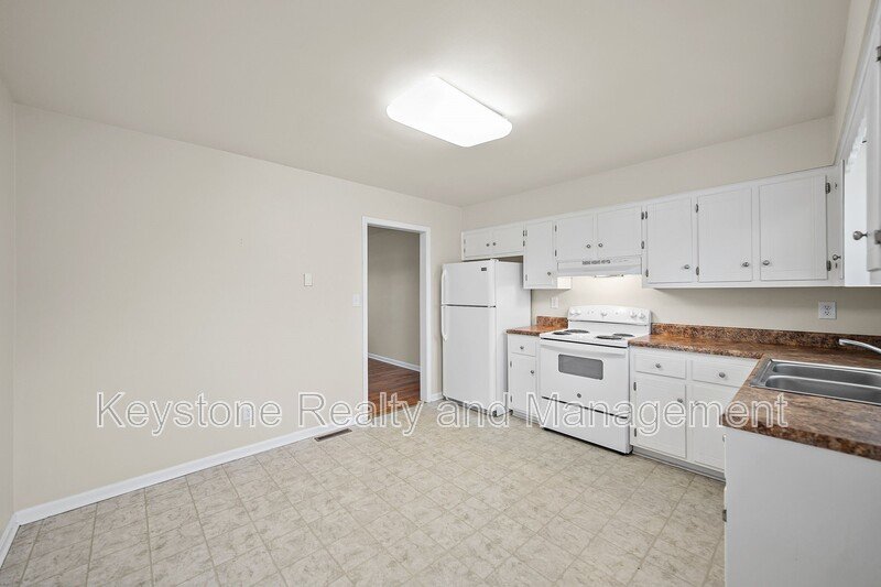 109 Holley Drive Unit B property image