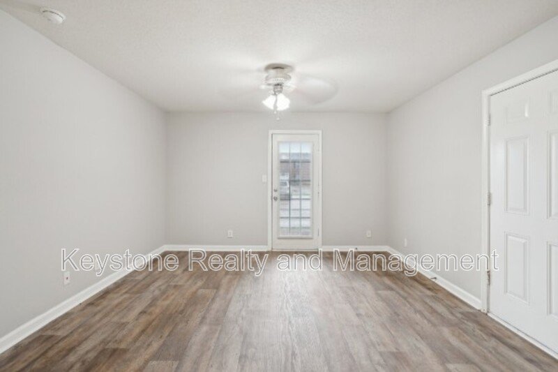 3301 Royster Lane Unit 105 property image