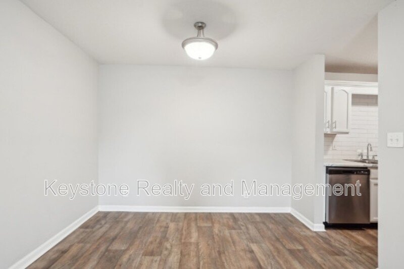 3301 Royster Lane Unit 105 property image