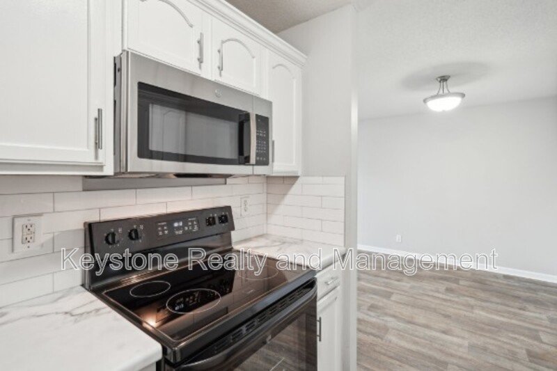 3301 Royster Lane Unit 105 property image