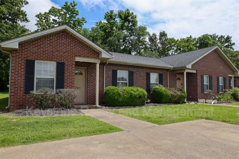 755 Sivley Road property image