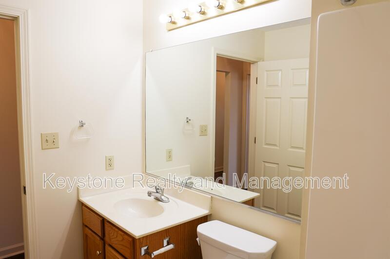 755 Sivley Road property image