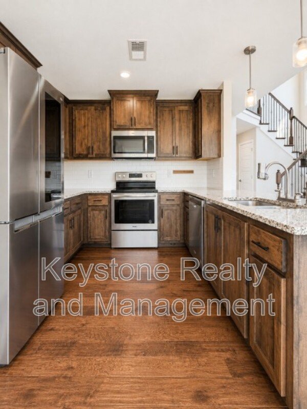 384 Wingfield Drive property image