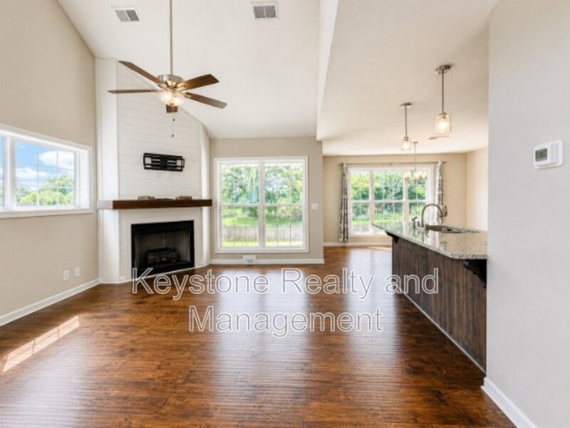 384 Wingfield Drive property image