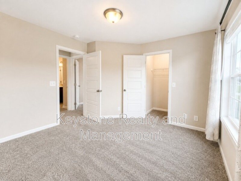 384 Wingfield Drive property image