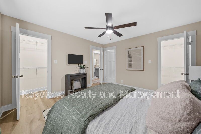 302 Wisteria Lane property image