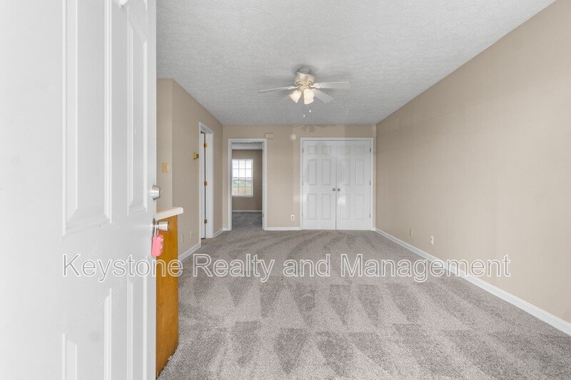 308 Thompsonville Lane Unit 805 property image