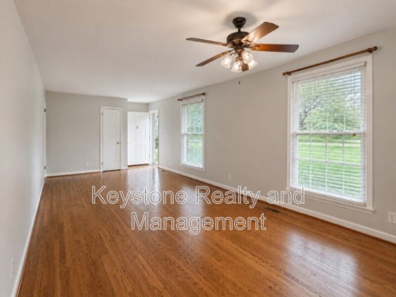 2111 Fleming Road property image