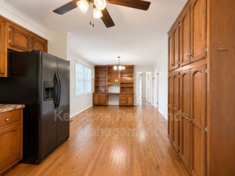 2111 Fleming Road property image