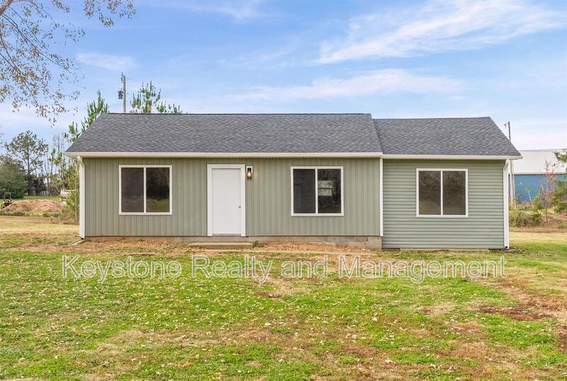 225 Military Road property image