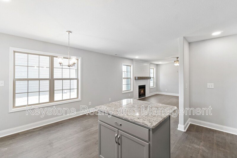 1093 Winesap Road property image