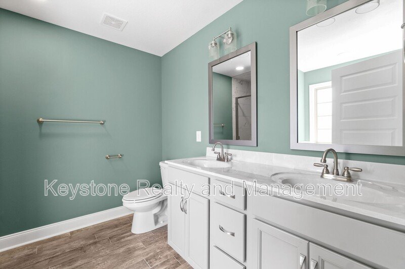 1093 Winesap Road property image