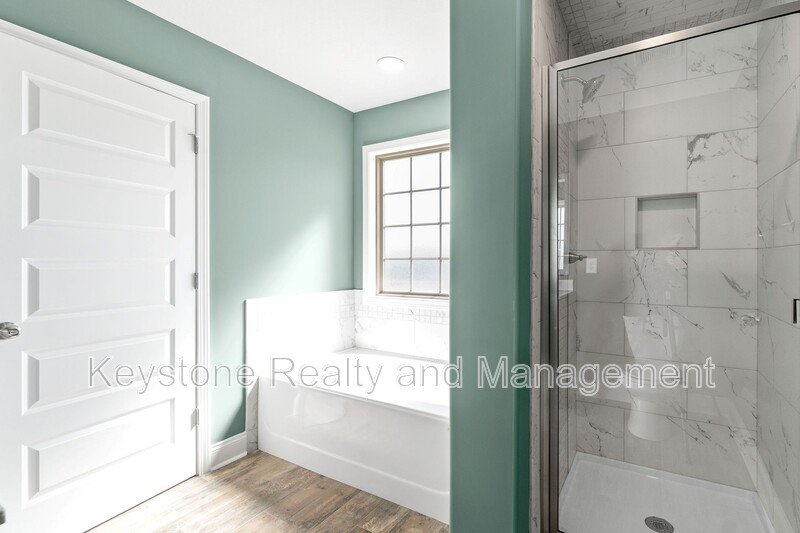 1093 Winesap Road property image