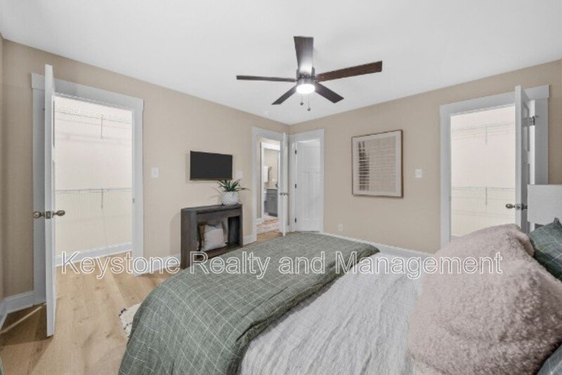 312 Wisteria Lane property image