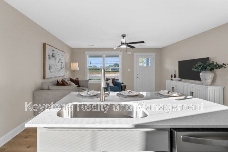 410 Juniper Way property image