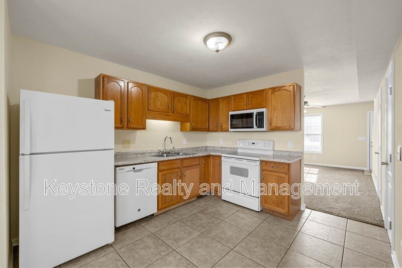 2332 Raleigh Court property image