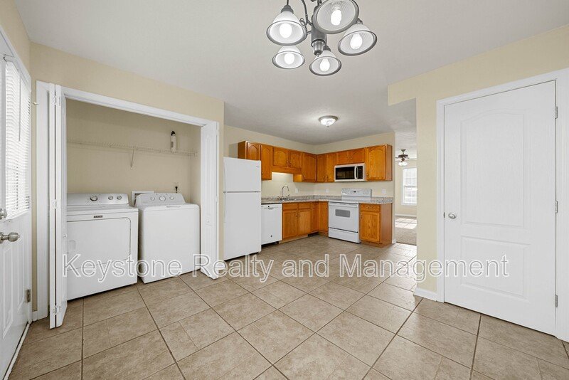 2332 Raleigh Court property image