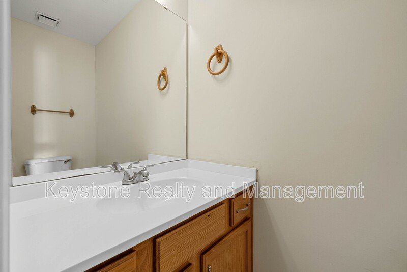 2332 Raleigh Court property image
