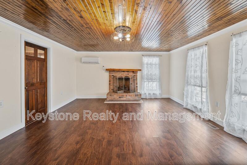 1340 Donelson Parkway property image