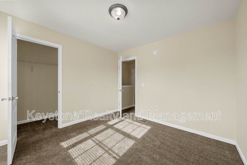 2332 Raleigh Court property image