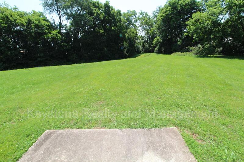 921 LC Avenue property image