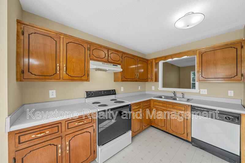 3252 Tower Drive property image