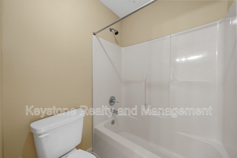 3252 Tower Drive property image