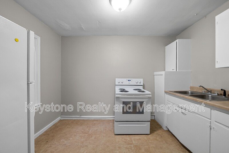 1525 Ferrel Street Unit 8 property image