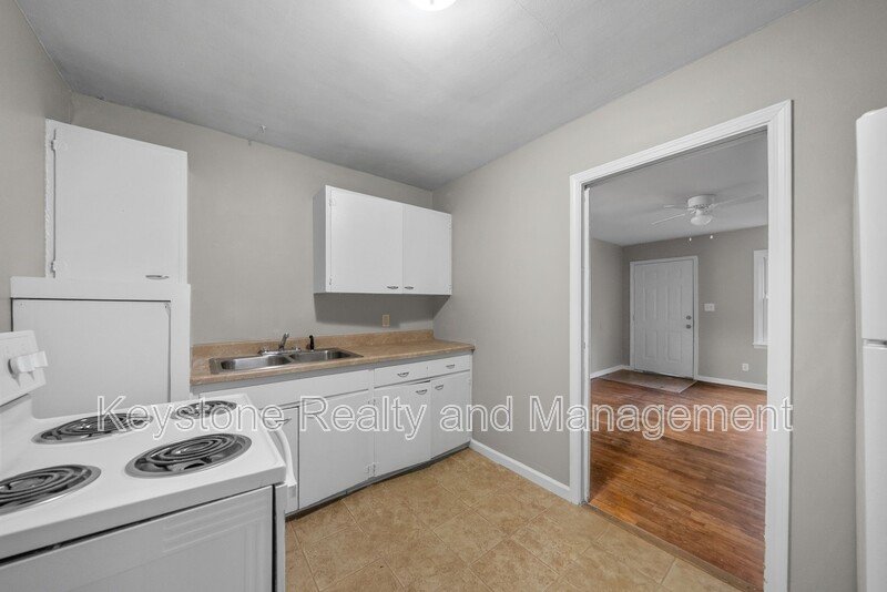 1525 Ferrel Street Unit 8 property image