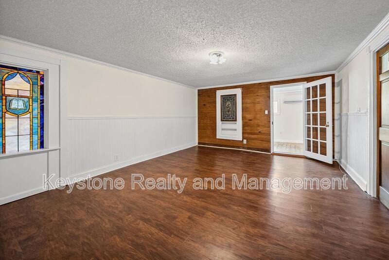 1340 Donelson Parkway property image
